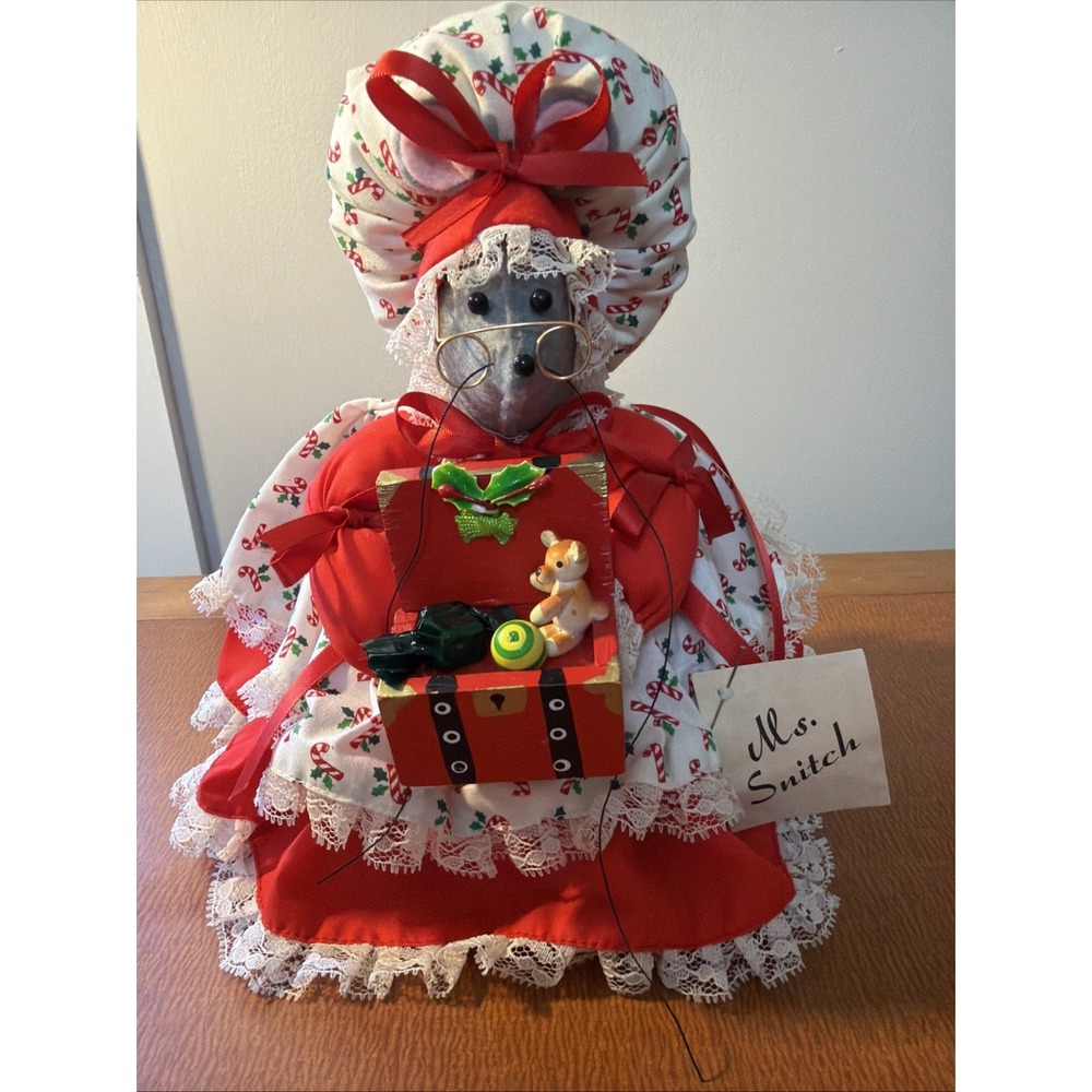 Vintage Christmas‎ Fabric Mouse "Ms. Snitch" Holding Toy Box  8" 1980's